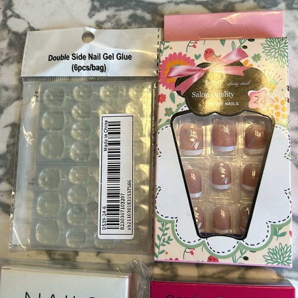 Nail bundle - Picture 4 of 5